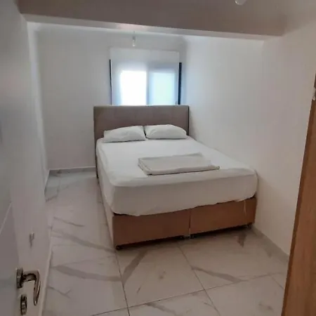 Homes * Cesme